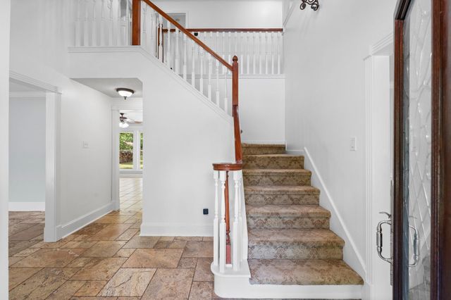 6221 Ranch Lake Drive, Magnolia, TX 77354