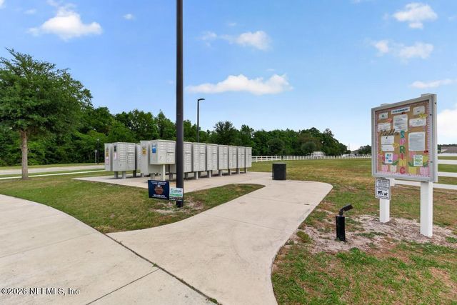 11631 LAKE CHUB Drive, Jacksonville, FL 32226