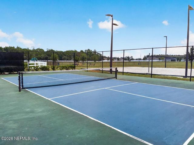 11631 LAKE CHUB Drive, Jacksonville, FL 32226