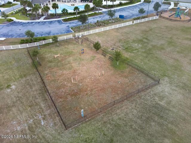 11631 LAKE CHUB Drive, Jacksonville, FL 32226