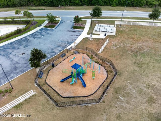 11631 LAKE CHUB Drive, Jacksonville, FL 32226
