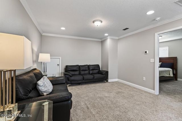 11631 LAKE CHUB Drive, Jacksonville, FL 32226
