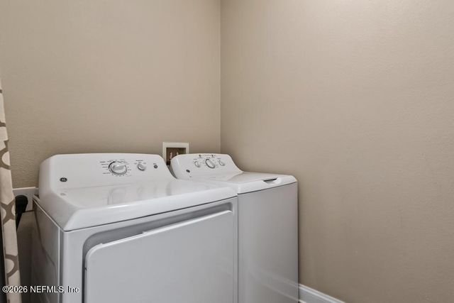 11631 LAKE CHUB Drive, Jacksonville, FL 32226