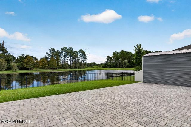 11631 LAKE CHUB Drive, Jacksonville, FL 32226