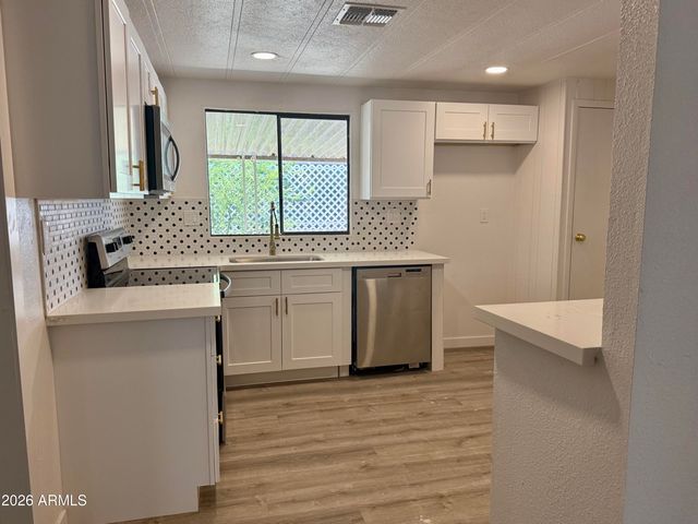 245 S 56TH Street 51, Mesa, AZ 85206