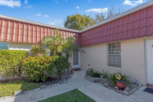 857 Worcester B Lane B, Lake Worth, FL 33467