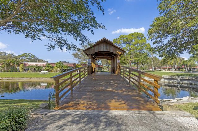 857 Worcester B Lane B, Lake Worth, FL 33467