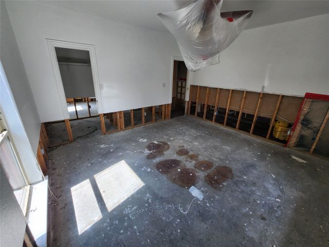 17555 County Road 330, Terrell, TX 75161