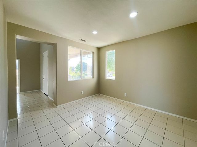 6727 Miramar, Palmdale, CA 93551