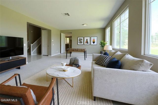 6727 Miramar, Palmdale, CA 93551