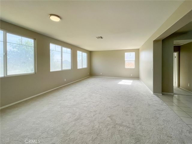 6727 Miramar, Palmdale, CA 93551