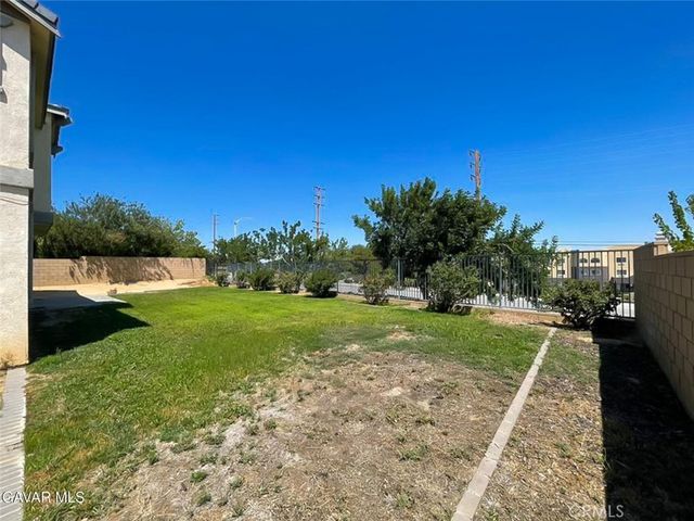 6727 Miramar, Palmdale, CA 93551