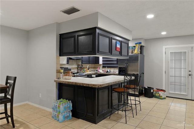 4407 N Raul Longoria Road, San Juan, TX 78589