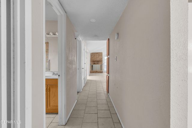 6057 MORNING GLORY Circle, El Paso, TX 79924