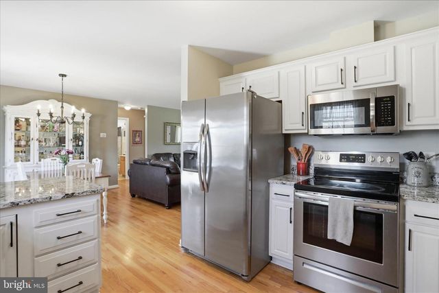 1117 ASHBY ST, Front Royal, VA 22630