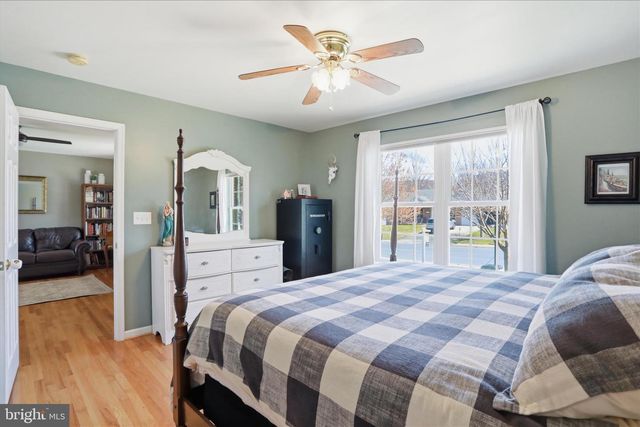 1117 ASHBY ST, Front Royal, VA 22630