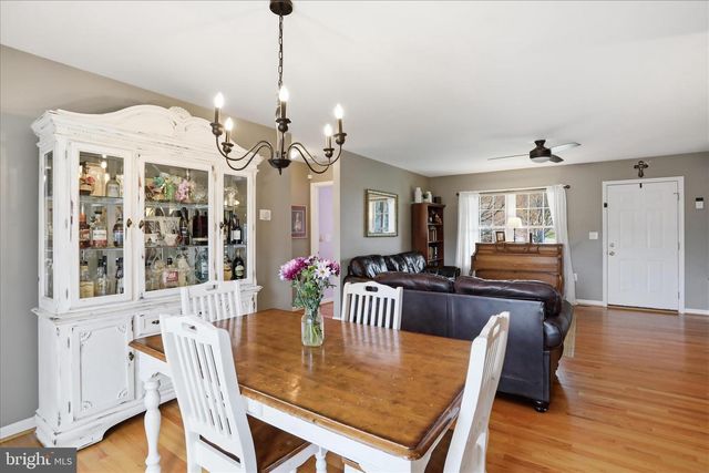 1117 ASHBY ST, Front Royal, VA 22630