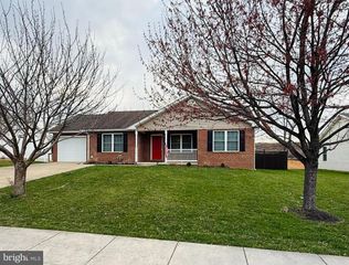 1117 ASHBY ST, Front Royal, VA 22630