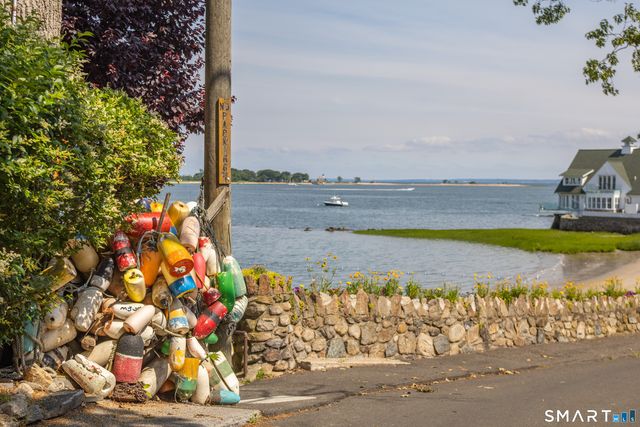 40 Tory Hill Lane, Norwalk, CT 06853