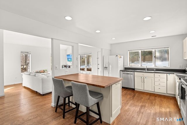 40 Tory Hill Lane, Norwalk, CT 06853