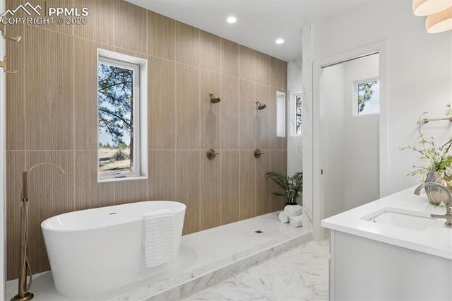11004 Sunset Oaks Place, Franktown, CO 80116