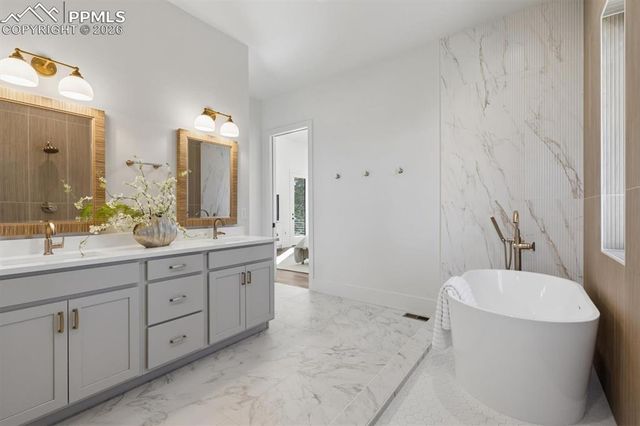 11004 Sunset Oaks Place, Franktown, CO 80116