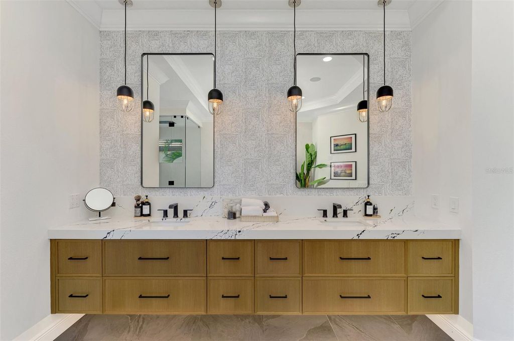 7427 GREYSTONE STREET