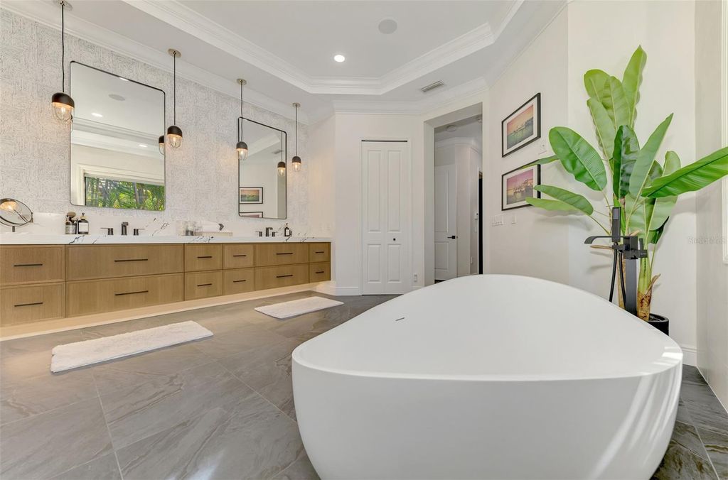 7427 GREYSTONE STREET