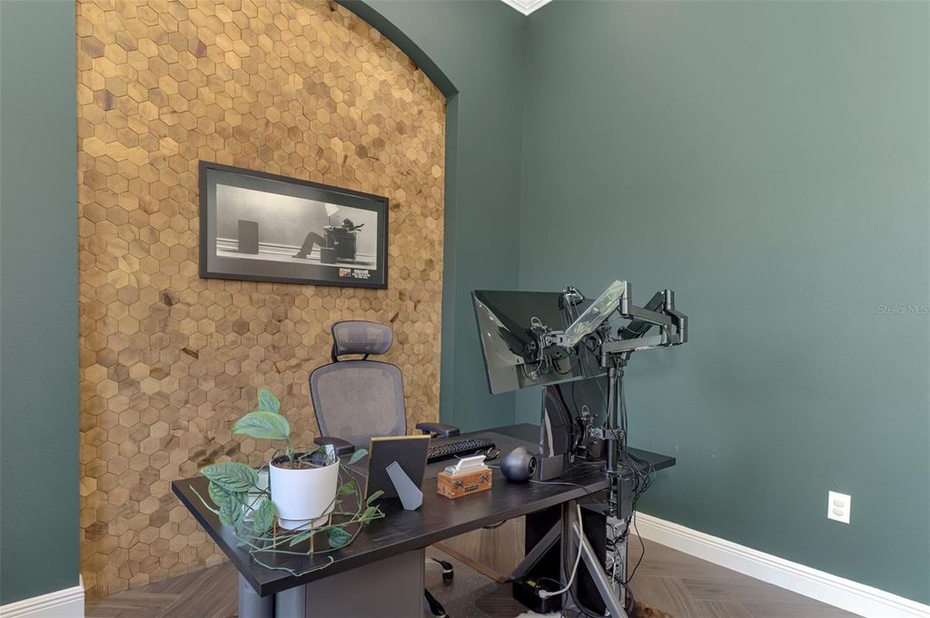 7427 GREYSTONE STREET