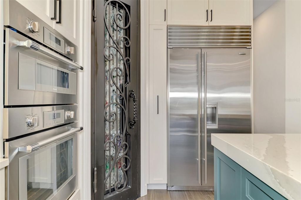 7427 GREYSTONE STREET