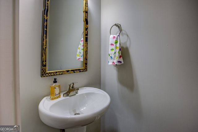 5120 Arnold Street, Covington, GA 30014