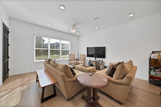 4420 Henderson Avenue, North Richland Hills, TX 76180