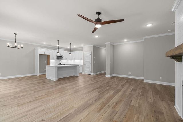9792 Mayfly Road, College Dale, TN 37363