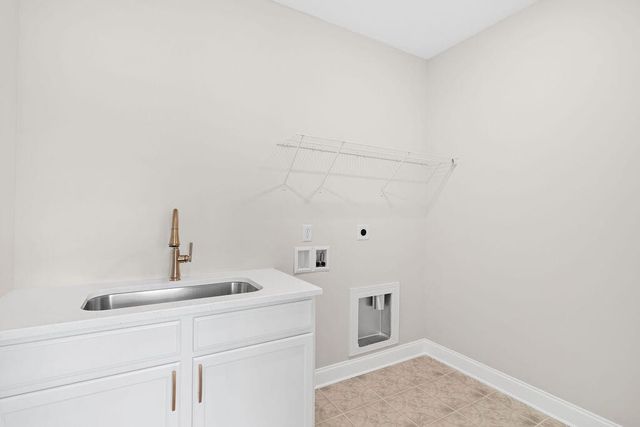 9792 Mayfly Road, College Dale, TN 37363