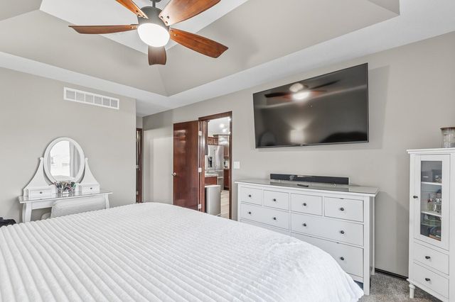 726 Sandstone Ct, Andover, KS 67002