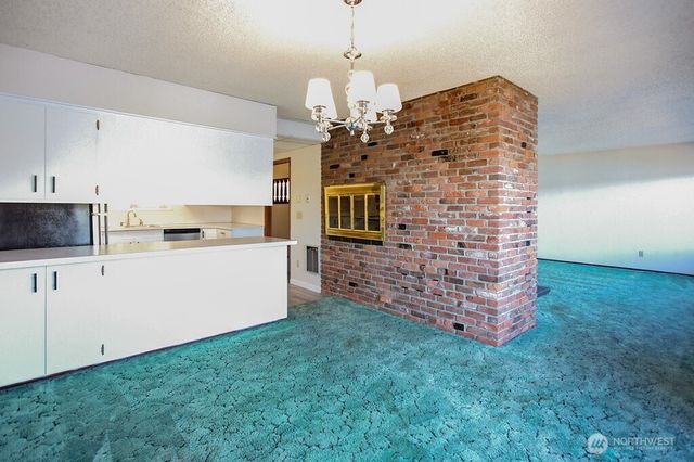 2644 Stevens Drive, Bremerton, WA 98312