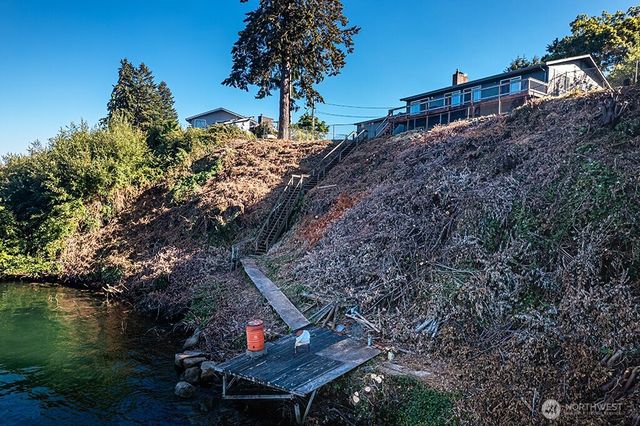 2644 Stevens Drive, Bremerton, WA 98312