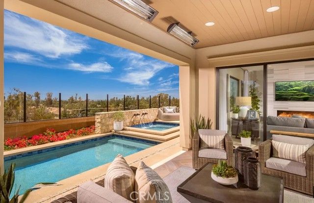 416 Milpas, Irvine, CA 92602