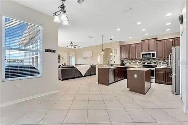 589 BLUE CYPRESS DRIVE, Groveland, FL 34736