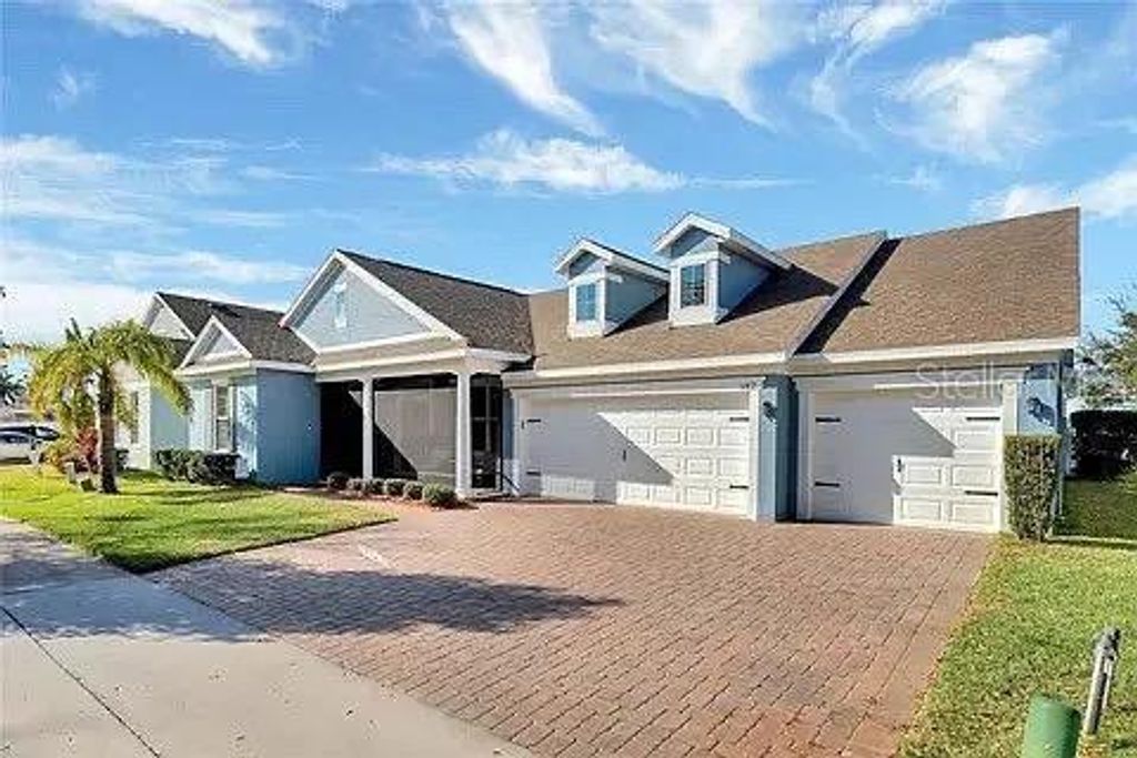 589 BLUE CYPRESS DRIVE, Groveland, FL 34736