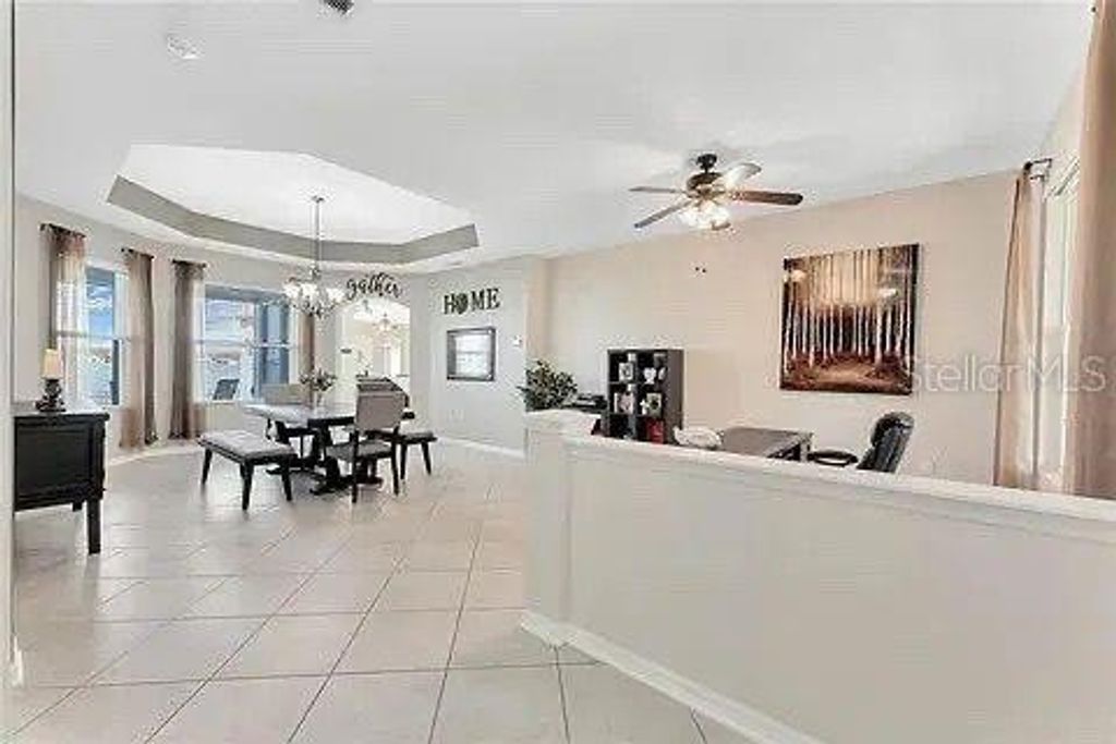 Image 10 of property listing at 589 BLUE CYPRESS DRIVE, Groveland, FL 34736