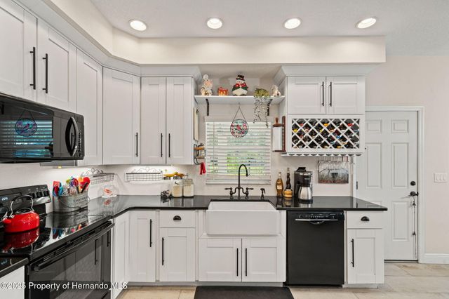 5090 Cedar Lane, Brooksville, FL 34601