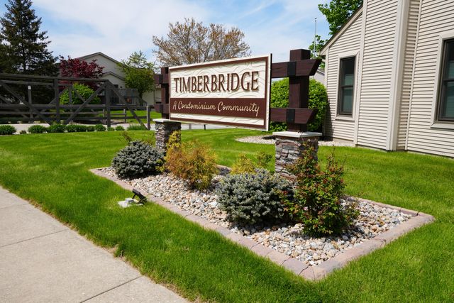 3602 Timberbridge Drive, Valparaiso, IN 46383