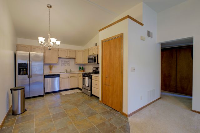 3602 Timberbridge Drive, Valparaiso, IN 46383