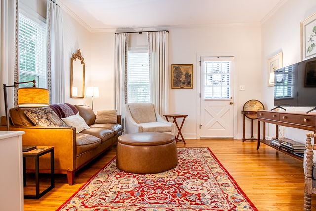 302 Laurel Lane, Lookout Mountain, TN 37350