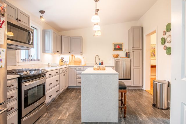 302 Laurel Lane, Lookout Mountain, TN 37350