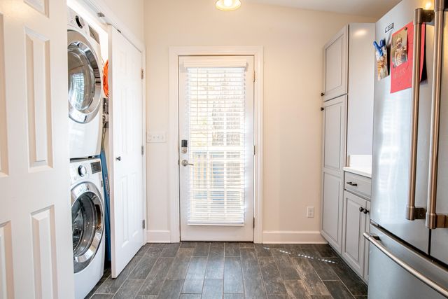 302 Laurel Lane, Lookout Mountain, TN 37350