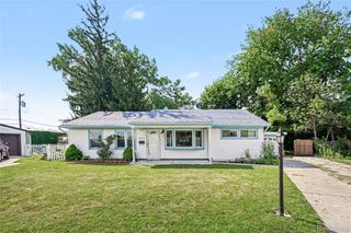 29655 Winter Court, Garden City, MI 48135