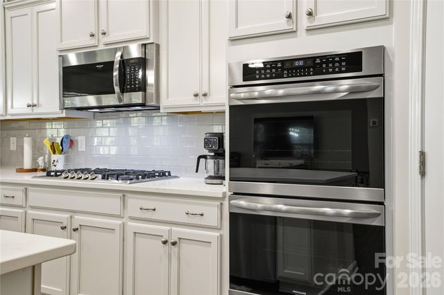 124 Van Gogh Trail, Mount Holly, NC 28120