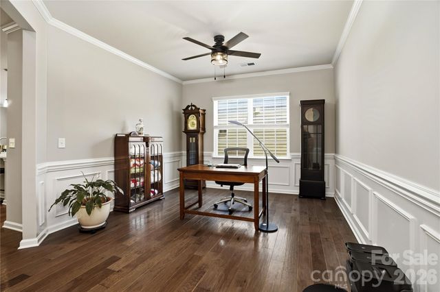 124 Van Gogh Trail, Mount Holly, NC 28120